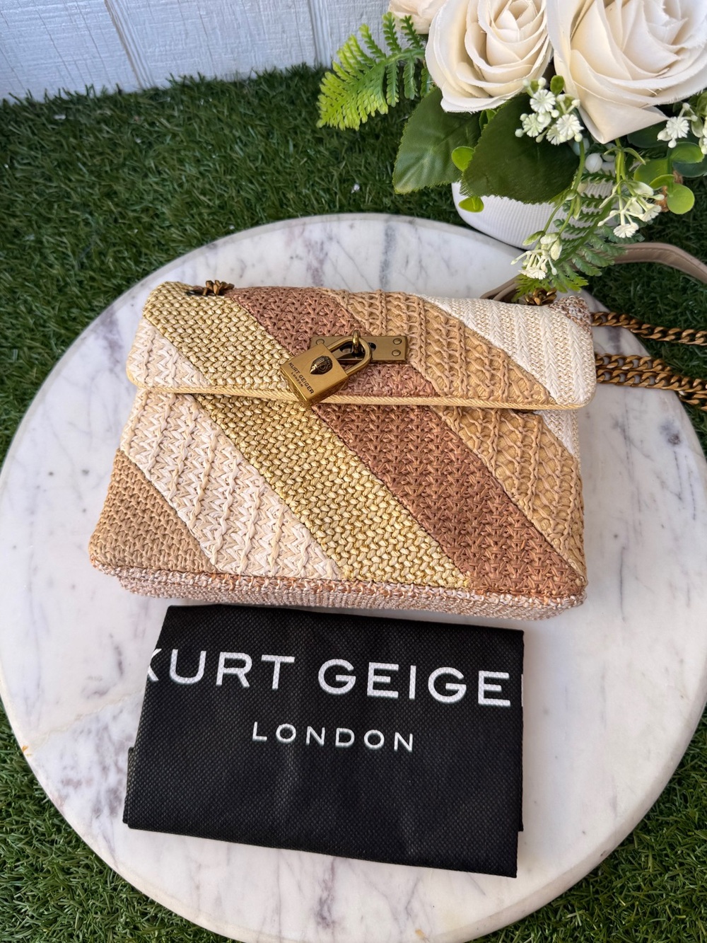 Kurt Geiger London Mini Brixton Convertible Crossbody/ Shoulder Bag. New
